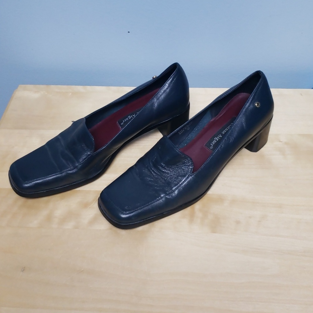 Navy blue dress shoes